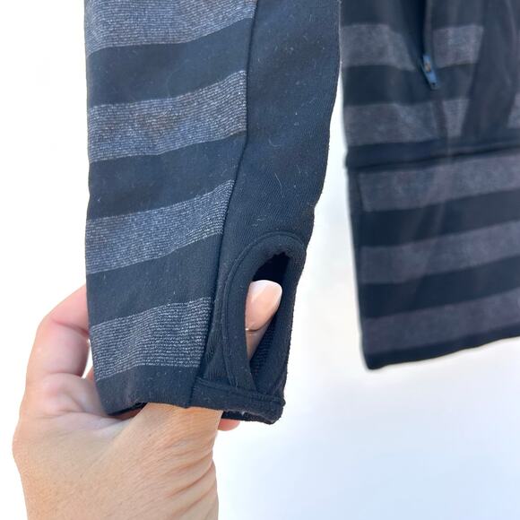 Lululemon Stride Jacket Black Gray Striped Hoodie Size 2 Full Zip Stretchy - Picture 7 of 8